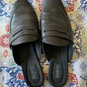 Born- slide loafer